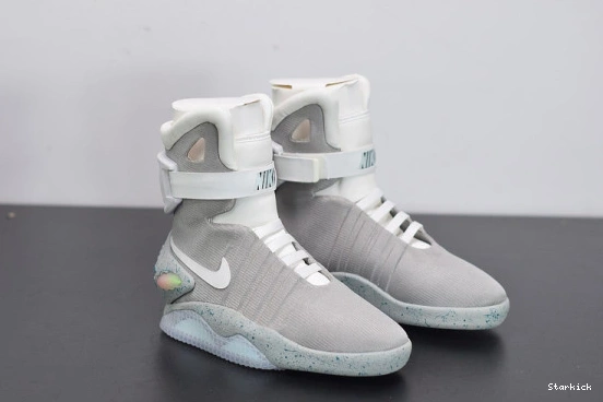 NIKE MAG 0816